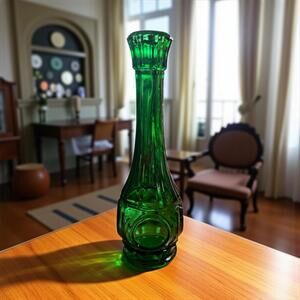 WHEATON Green Glass Bullseye Bud Vase 9.25" Tall